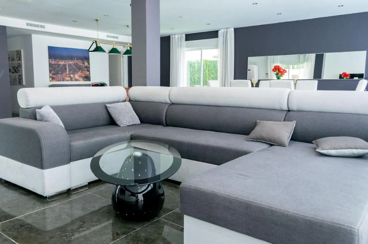 Villa 5 Playa A 2 Minutos 卡斯特尔德费尔斯