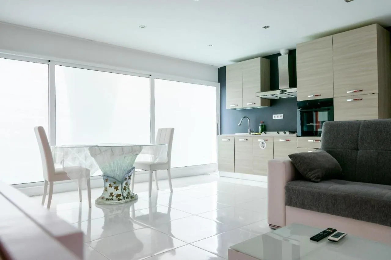 Villa 5 Playa A 2 Minutos 卡斯特尔德费尔斯
